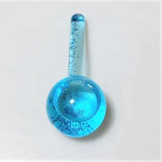 Высокое качество товара охлаждения из блестящей синей лед основного хода шарообразные, водная волна лица массажный мяч