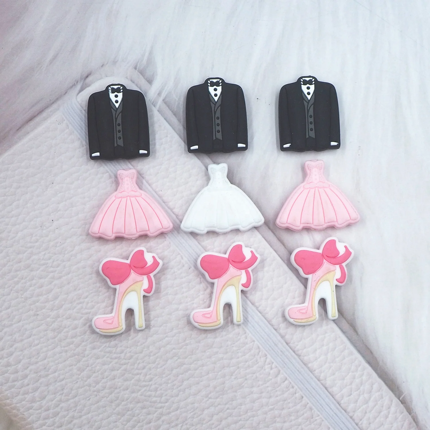 Wholesale Baby DIY Pacifier Chain Necklaces Accessories Safe Nursing Chewing Gifts DIY Silicone Cartoon Suit Focal Beads