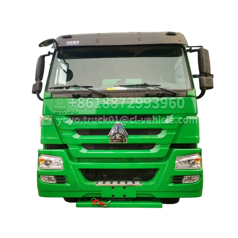 Cheap Price Sinotruk Howo 4x2 6 Wheel Tires Tank Vacuum Toilet Sucker New Sewage Drainage Sewag Suction Truck For Cleaning Road