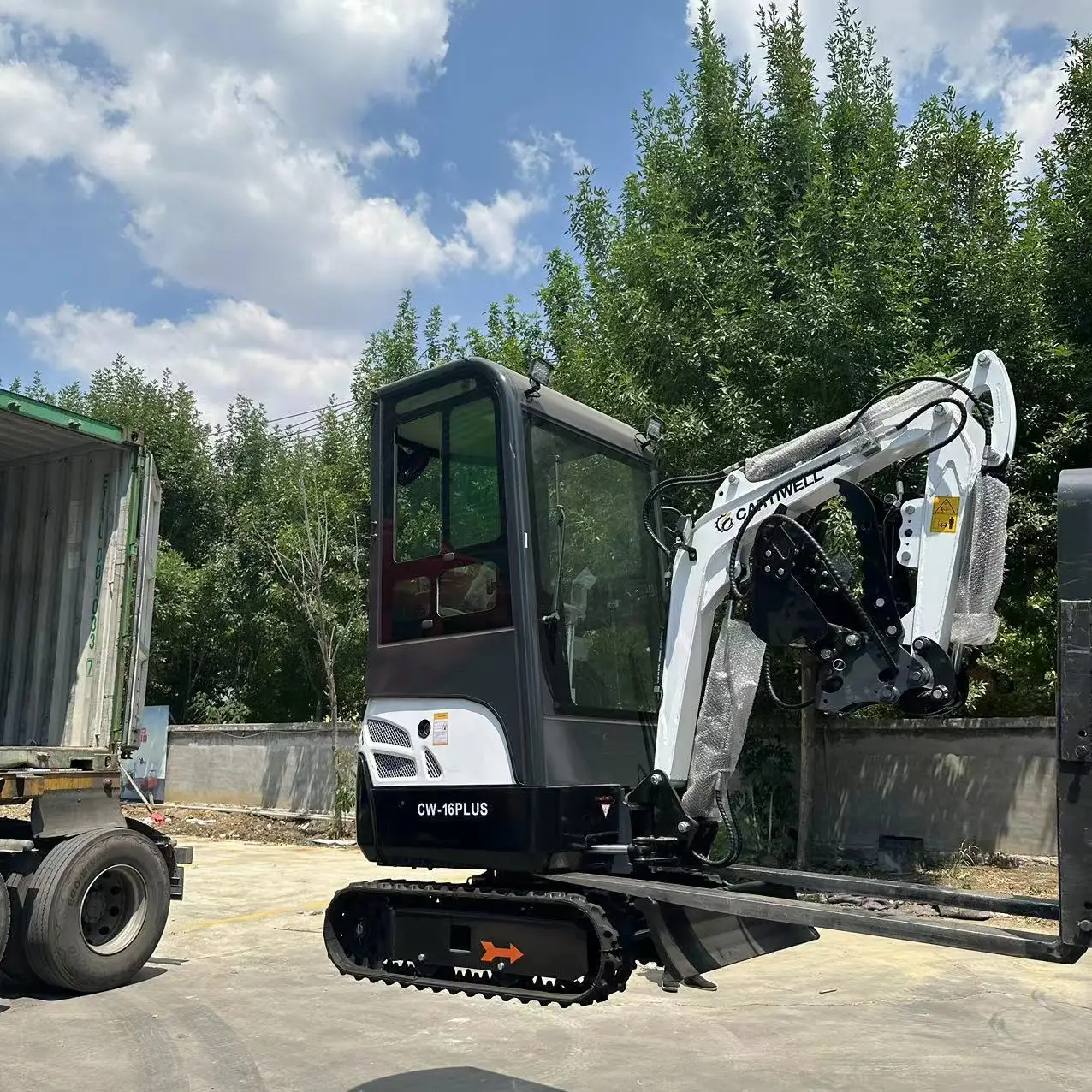 FREE SHIPPING EPA excavators minibagger mini digger Kubota Crawler Farm 1 ton Mini pelle mini excavator Prices