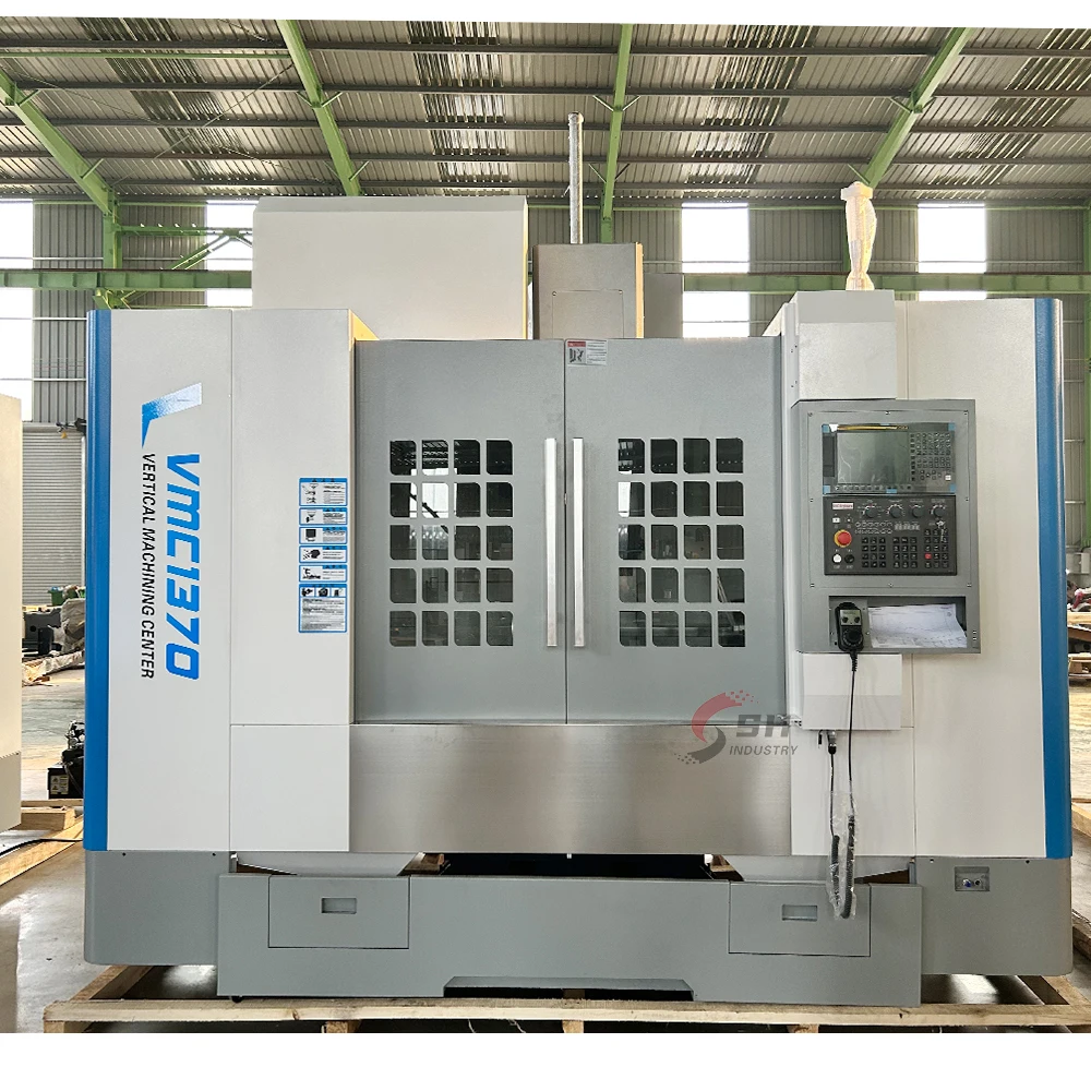 New Siemens Fanuc Mitsubishi Controller Milling Machine Vmc1370 Metal cnc vertical machining center