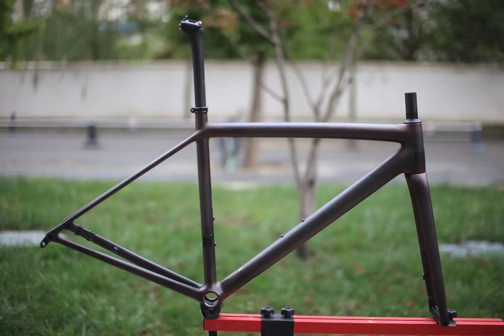 2023 Light weight AETHOS SL7 Tarmac Model Carbon Road Disc Brake Bike Frame Bicycle Front 100*12mm rear 142*12mm thru AXle