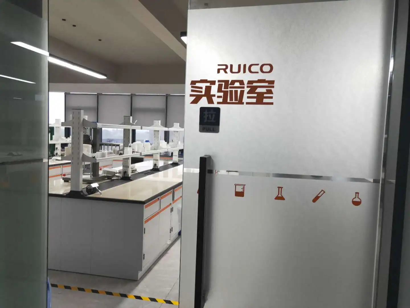 Primer for polyester fabric with excellent tensile strength eva ethylene vinyl acetate copolymer