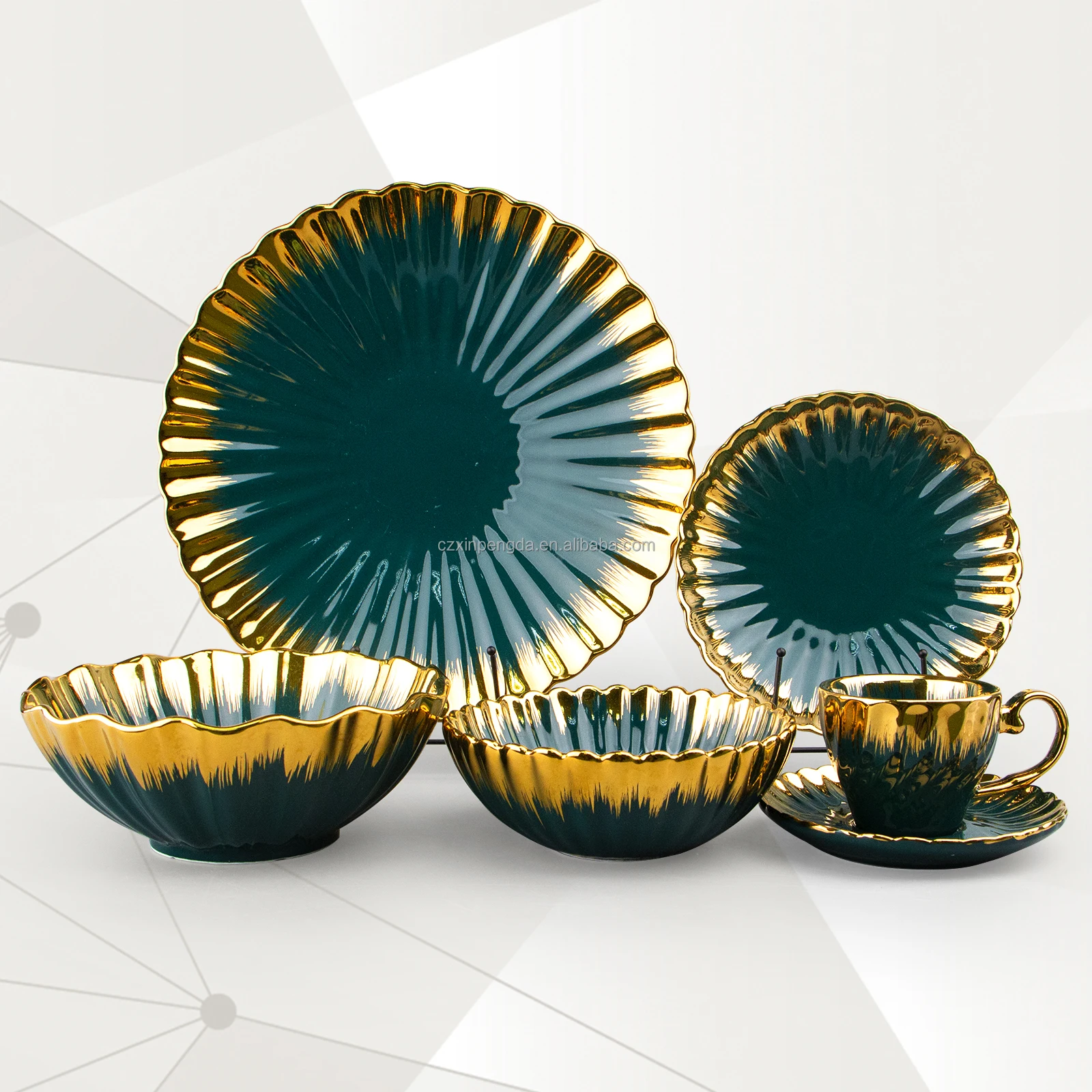 Chrysanthemum dinnerware creative porcelain tableware green color with gold rim 36 pcs dinner set