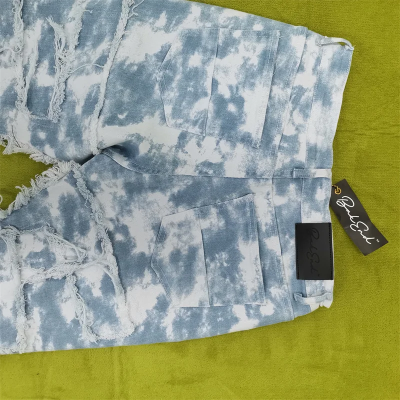 Custom Ripped Distressed Patched Streetwear Washed Camouflage Denim Jeans For Men