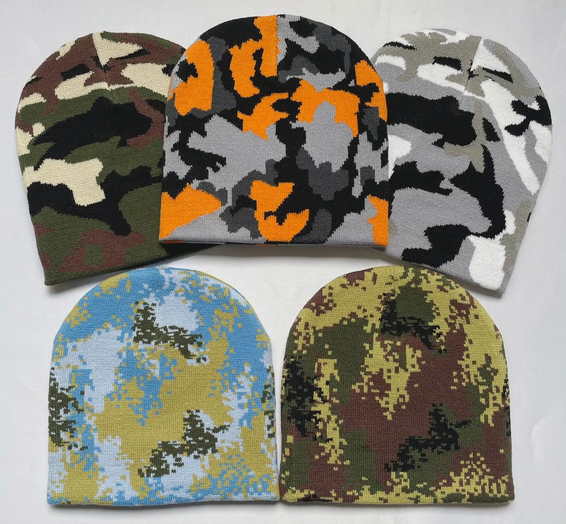 Women Men Winter Hats Camo Print Cuffed Beanie Double Layers Thick Knitted Soft Warm Skull Ski Cap