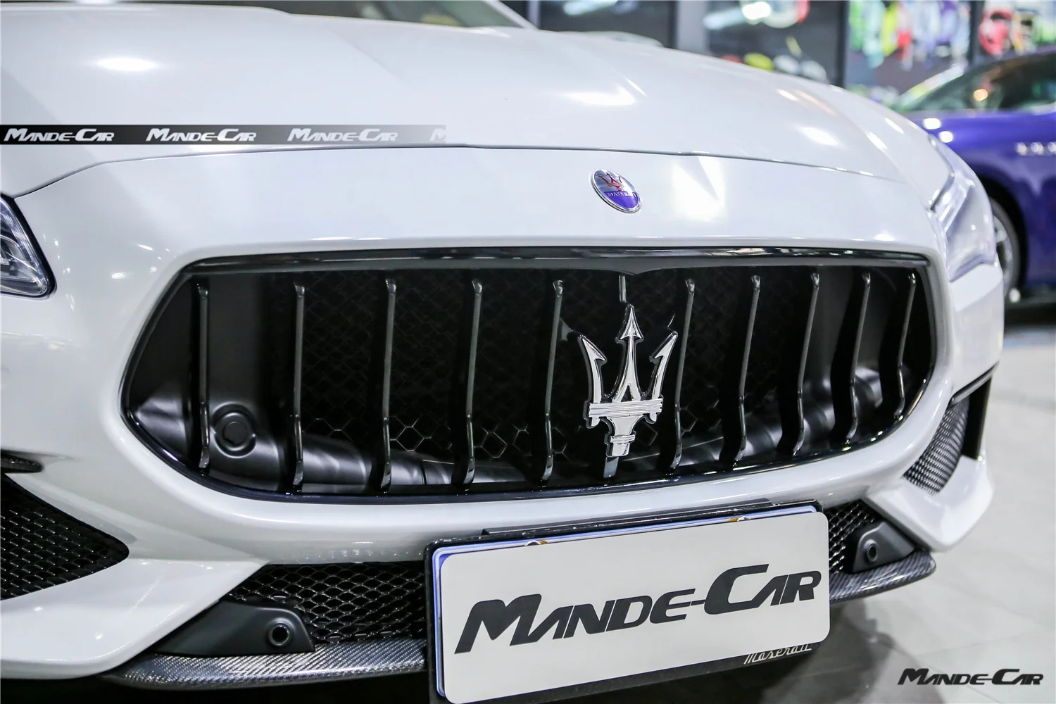 High quality Front Grille Bodykit For Maserati Quattroporte Front Bumper black Grille m156 Autopartes 2013-2020y Car Accessories