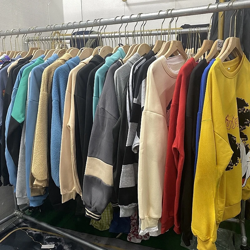 Thrift bale korea bales grade AA men winter used clothes  Used Baseball Jacket WholeSale Clothes Second Hand Clothing