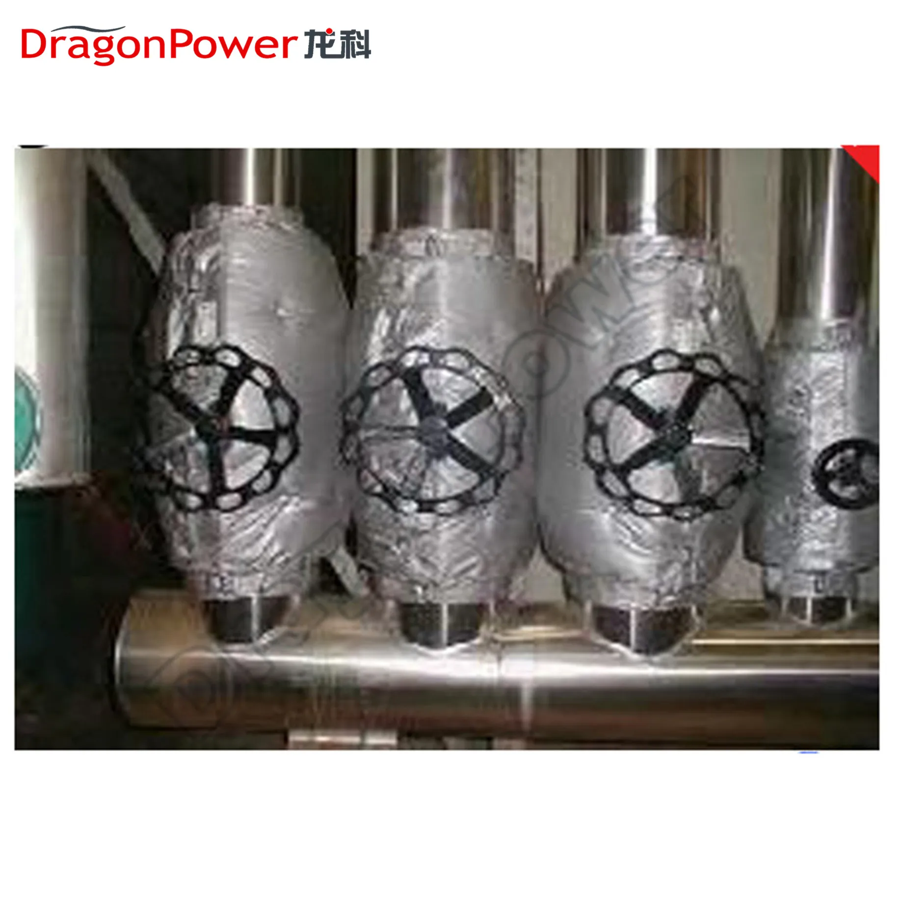 reusable and removable valve insulation blanket