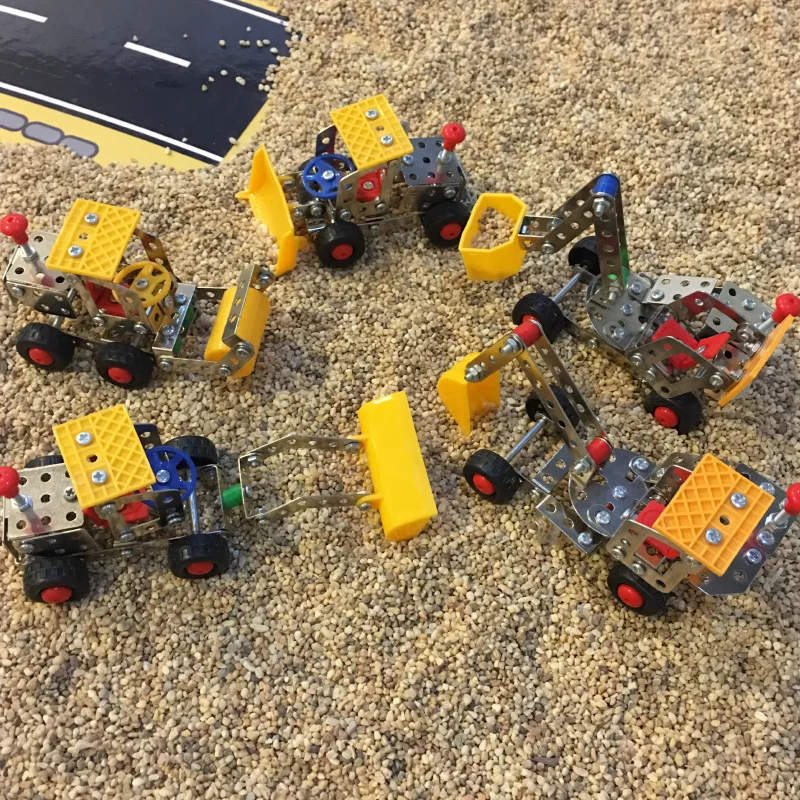 Factory Direct Sale DIY Construction Vehicles Assembly 3D Metal Building Blocks Set