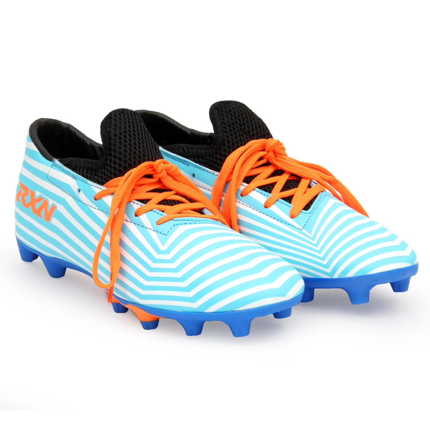 Latest Professional Football Soccer Shoe for Playing Football or Soccer from Indian Manufacturer and Supplier