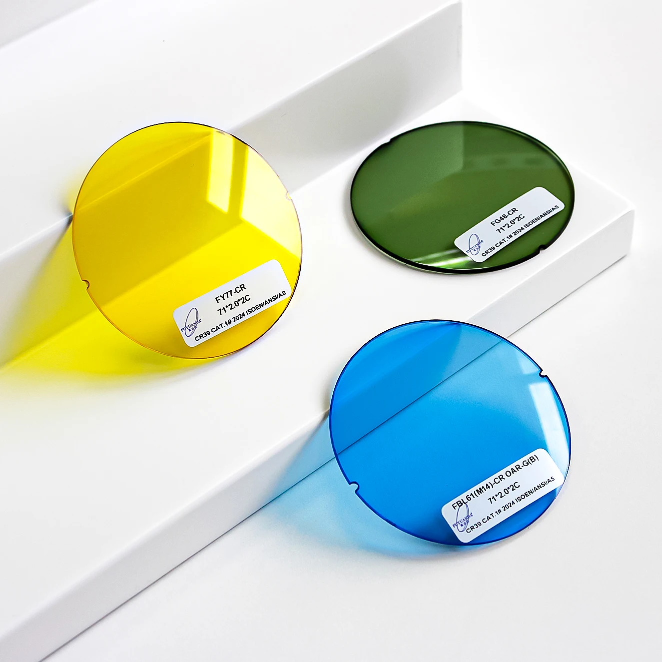 FUYUANDA CR39 Gradient Shade Lens Impact Resistance Ultraviolet-Proof Colorful Protection Sunglasses CR39 Lens Glasses