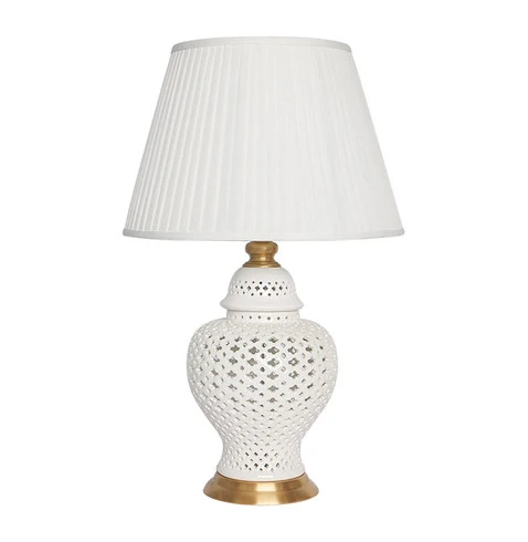 Customized Jingdezhen White Hollow Out Ginger Jar Ceramic Table Lamp Modern Hollow Porcelain Bottle Decorative Table Lamp