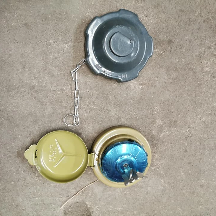 
 AZ9112550213 HOWO грузовик оригинального типа крышка топливного бака высокого качества  