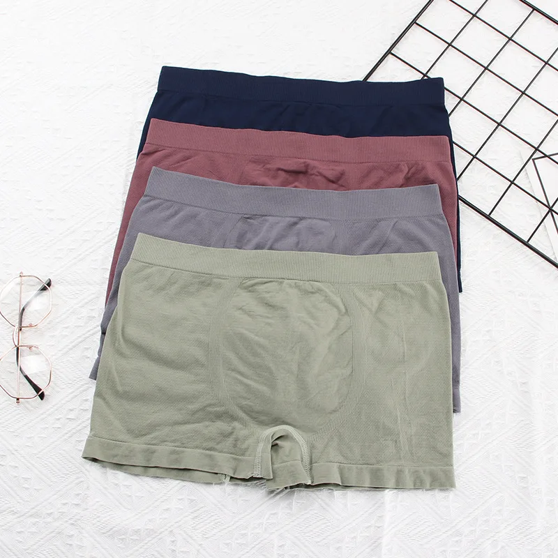 Wholesale Soft Comfortable Underwear Fashion Seamless And Breathable Boxer Brief For Men