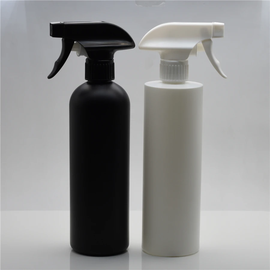 HeLun 500ml 1000ml White Black PE Plastic Cleaning Squeeze Bottle with Twist Cap