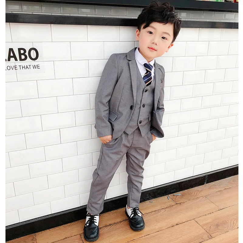 2019 autumn hot selling boy small flower brooch suit suit children show dress suit three-piece