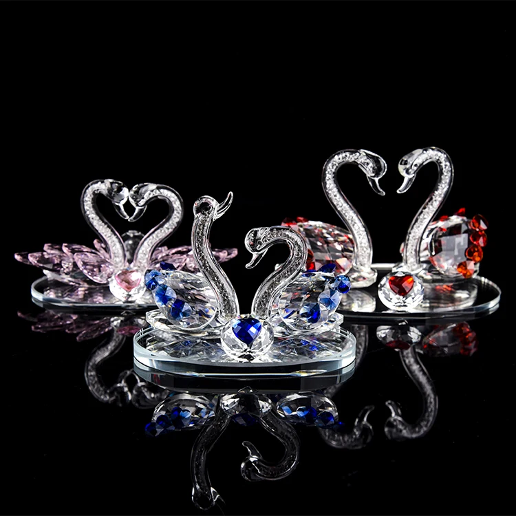 Fashionable Glass Crystal Swan Couple Figurines Custom Crystal Swan For Wedding Souvenirs