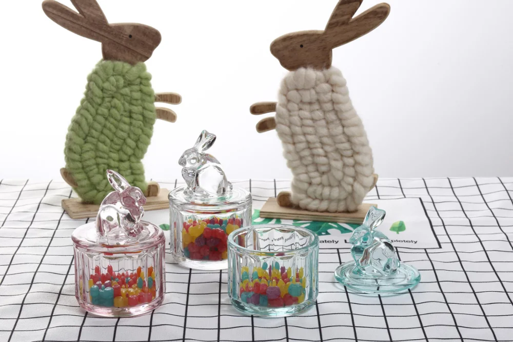 Cheap high quality easter day decorative gift storage glass bunny candy jar with glass lid