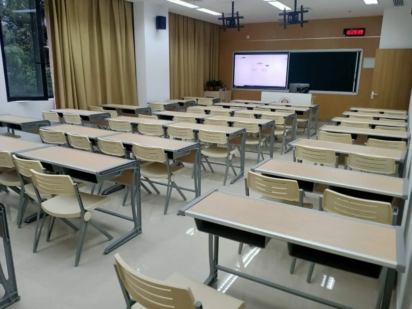 Aluminum modern school classroom furniture students single set of desks and chairs