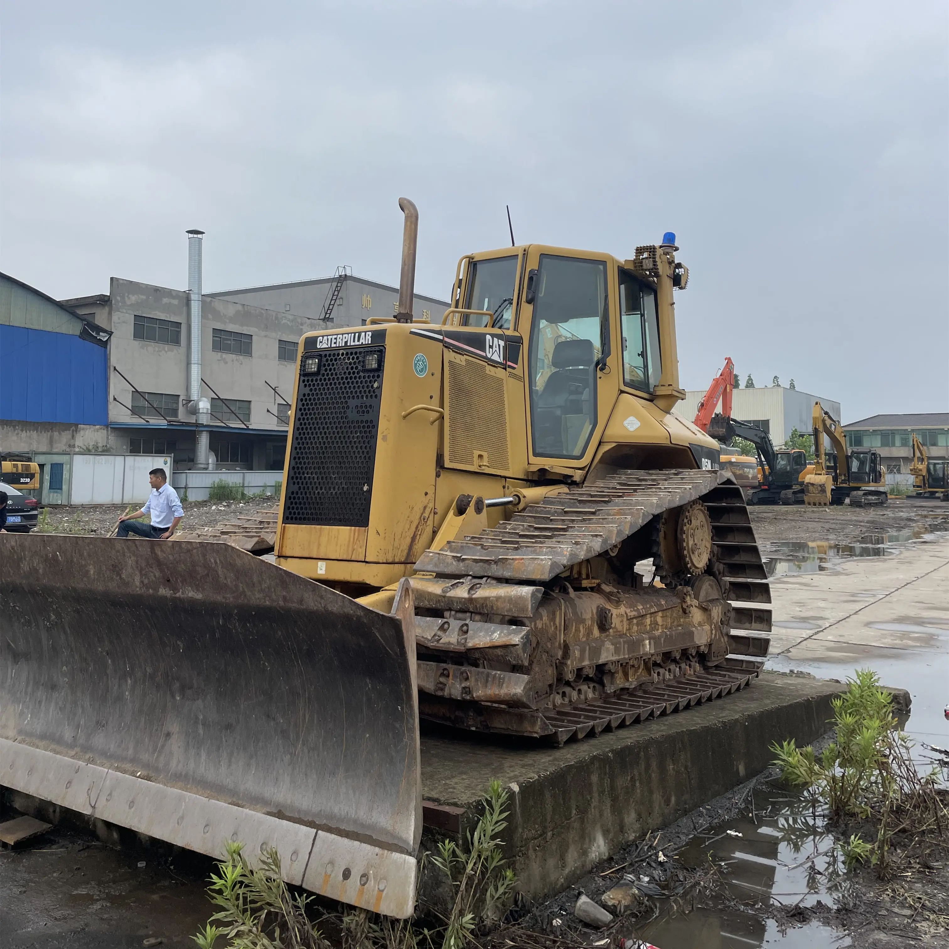 Cat Crawler Dozer Second Hand Crawler Bulldozer Original Caterpillar D5 D5r D5h D5g D5n Origin Japan in Excellent Condition