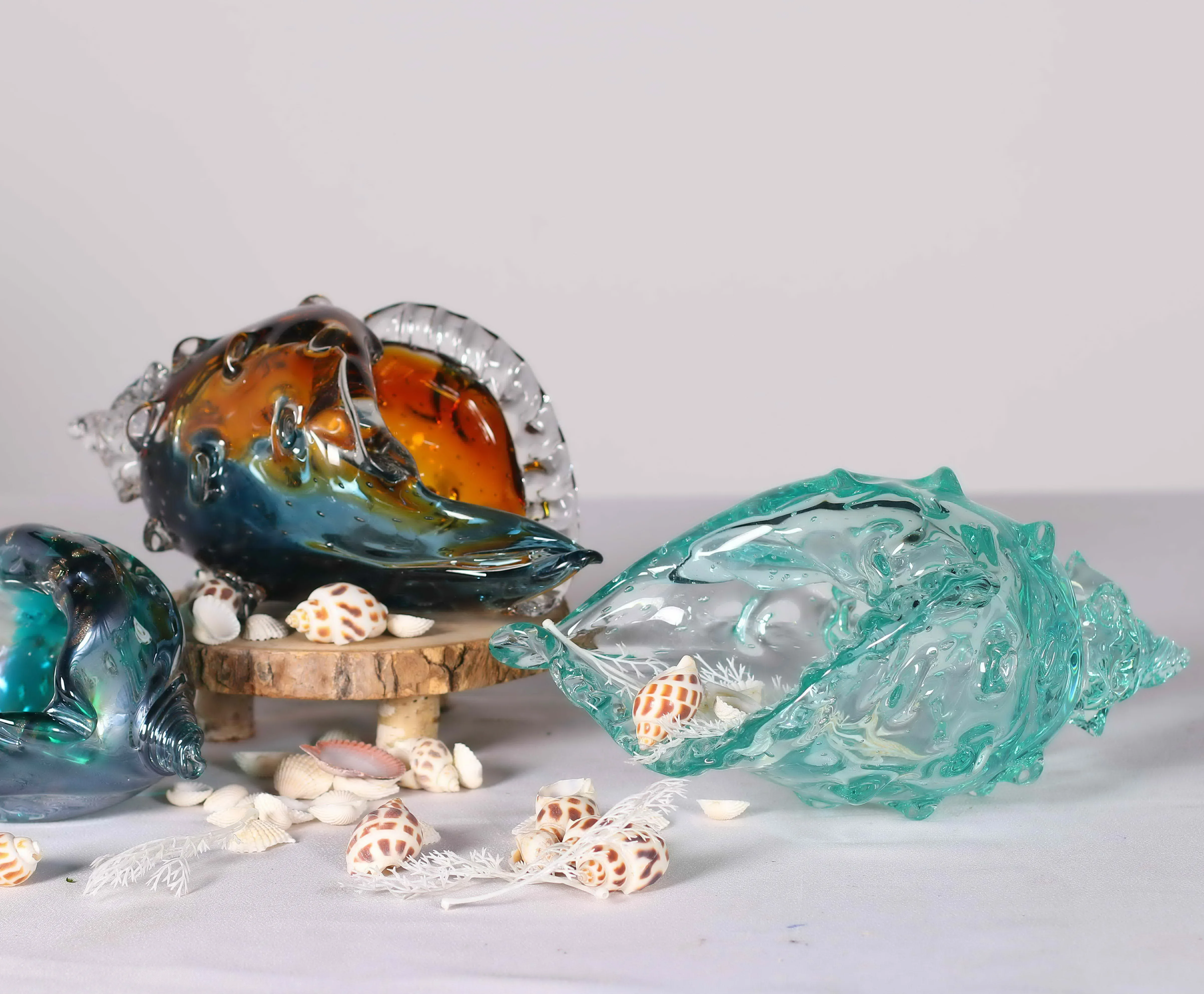 
Оптовая продажа стеклянных раковин может использоваться для украшения дома или офиса 