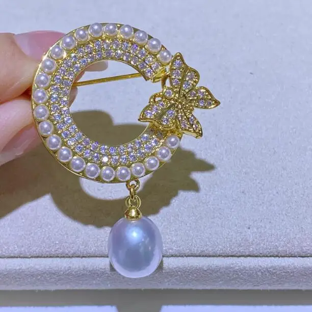 Fancy Day Fashion Rhinestone Round Butterfly Brooch Insect Lapel Pin Pearl Broaches Pins For Women Corsage Coat fine brooches