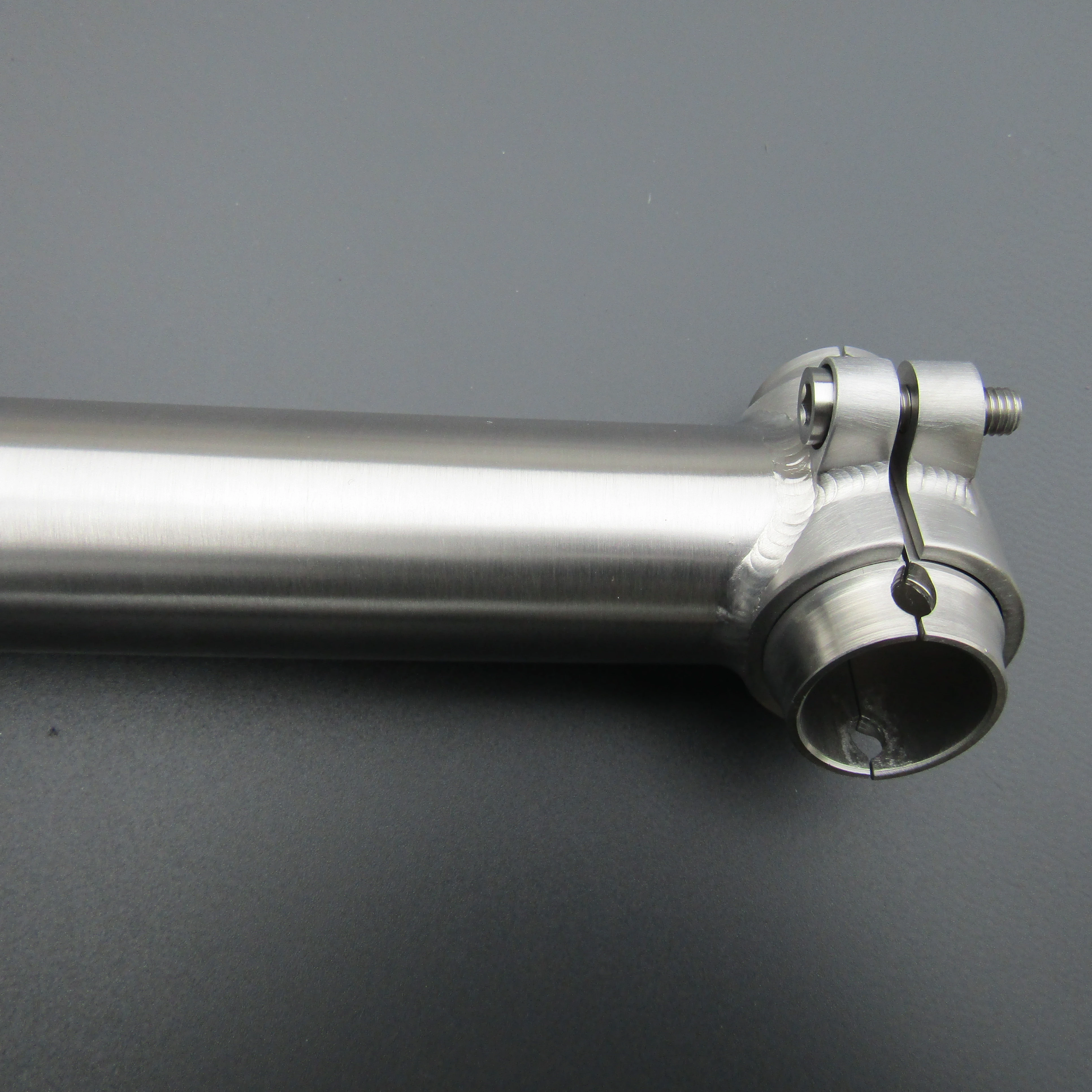 wholesale price 27.2mm 31.6mm Titanium offset Seatpost titanium road bike Seatpost titanium mountain bike Seatpost