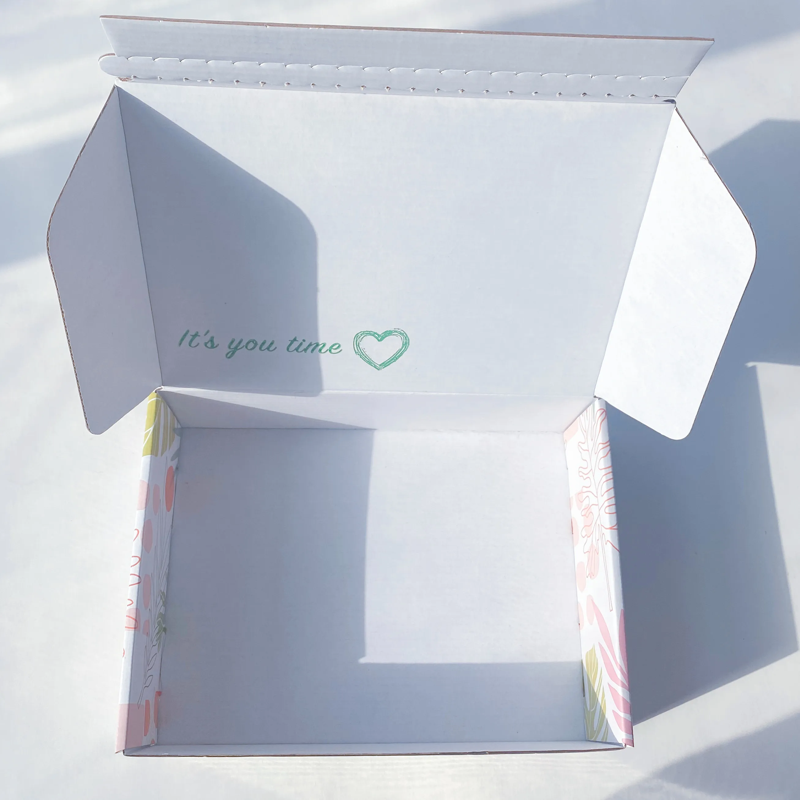  Тайна Роскошная Упаковка Бумажные почтовые коробки экологичная на заказ почтовая коробка