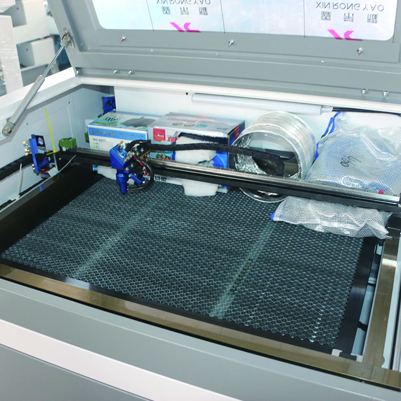 FOCUS Best C02 Laser Engraver 4060 Plastic Laser Engraving Machine Laser Engraving Machine For Phone Case