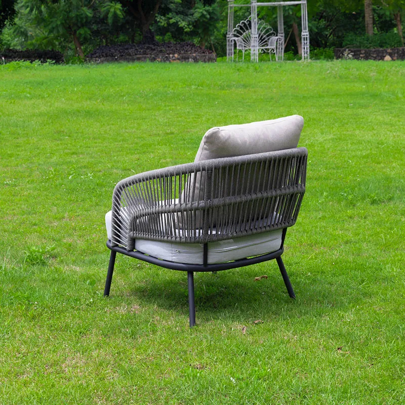 Luxury outdoor lounge chair garden furniture weaving rope chair