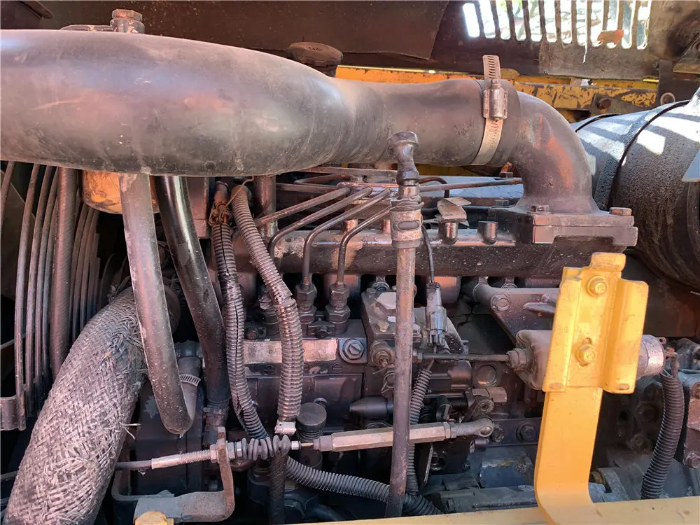 
Used Komatsu PC60-7 crawler excavator low price and beautiful machine condition 