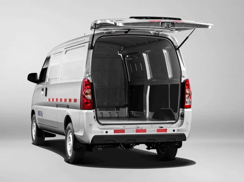 Новый Электрический мини-фургон Wuling 4X2
