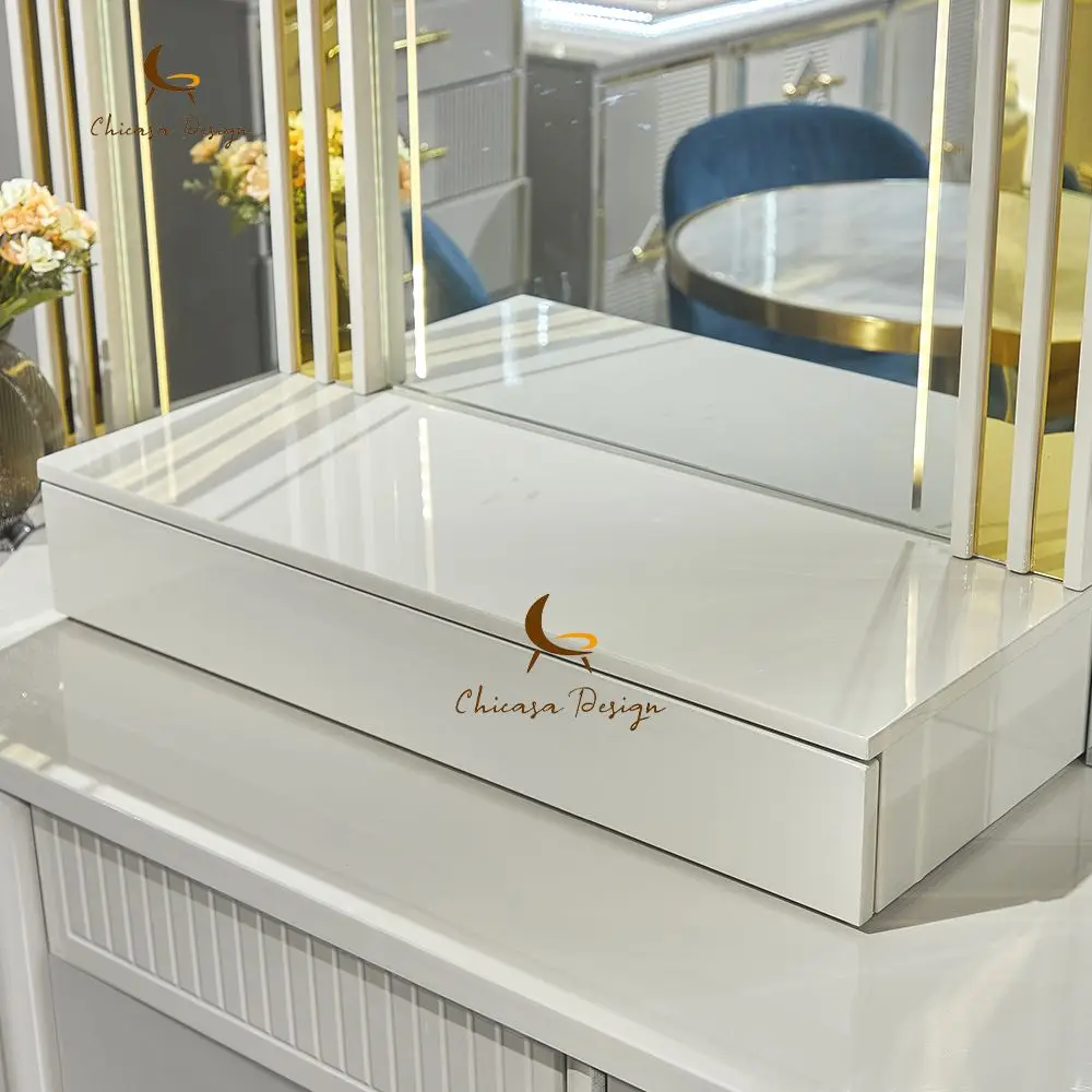 Hot Sale Bedroom Furniture Set Luxury King Size Bed Classic Wardrobe Bedroom Furniture