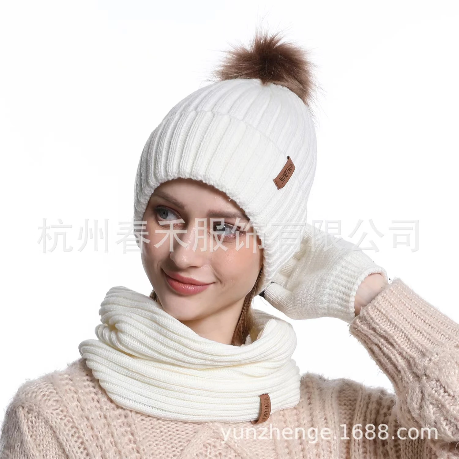 Wholesale Custom Logo Beanie Hat Scarf Glove Set For Adult Windproof Outdoor Sports Knitted Pompom Hat Neck Scarf Gloves Set