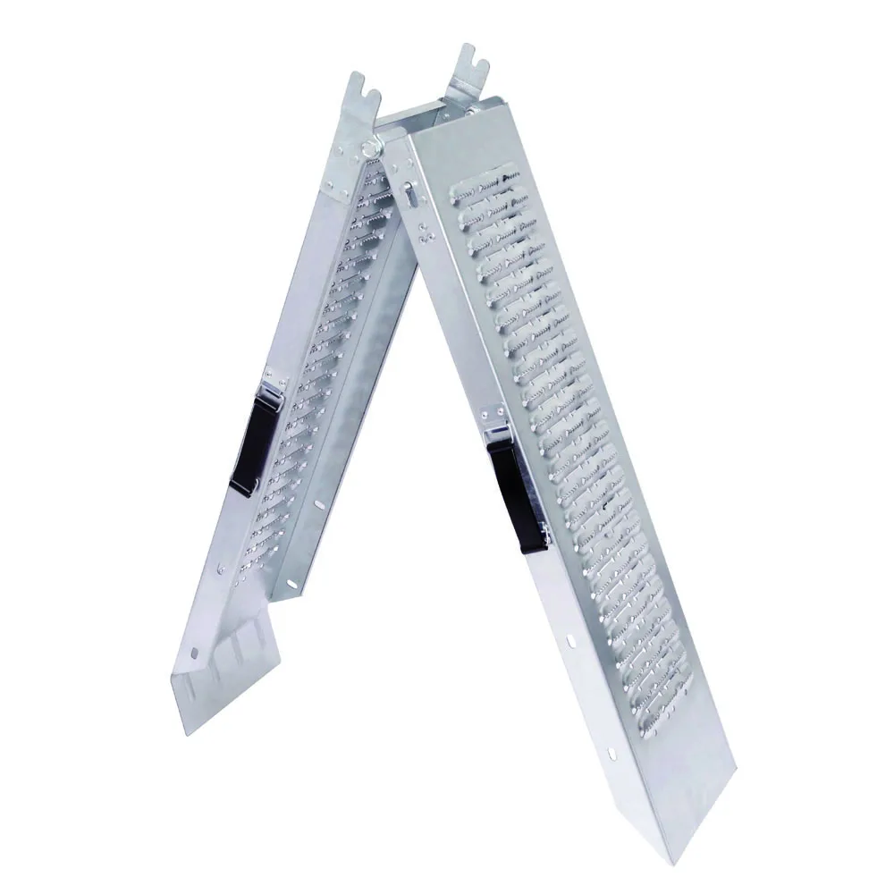 Manual Folding Steel Ramp Silver Truck Loading Galvanize 400kg/pairs Loading Ramps