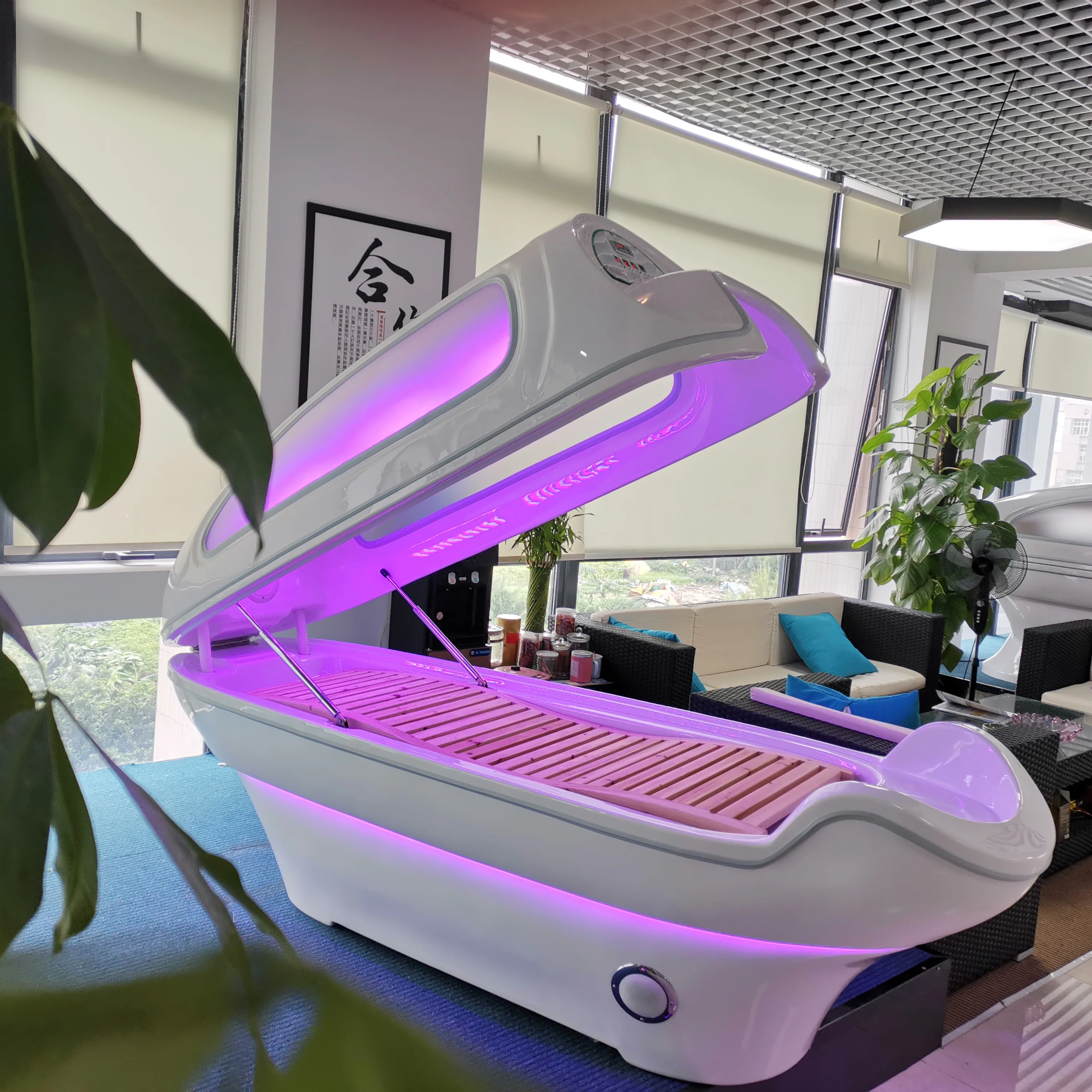 Latest big size infrared sauna capsule LK-216D with ozone therapy machine