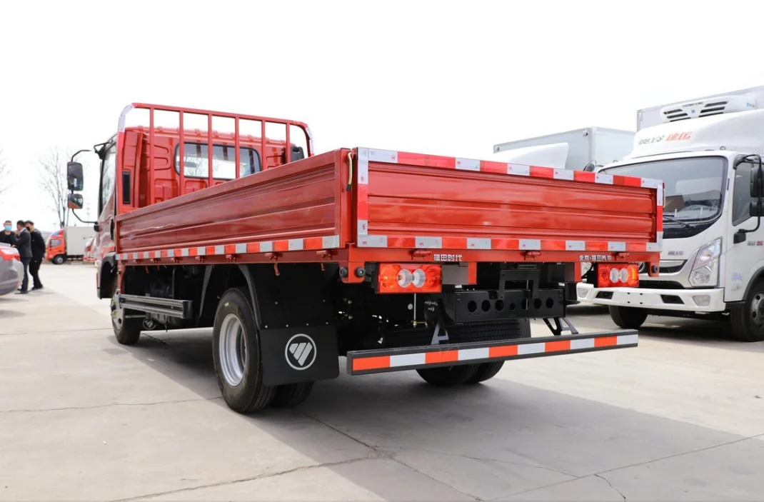Brand New Light Duty 5 Tons Load Capacity Cargo Trucks For Sale
