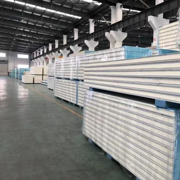 Factory Direct Supply Walls and Roof PU Polyurethane Insulated Foam Sandwich Panels for Cold Room Storage