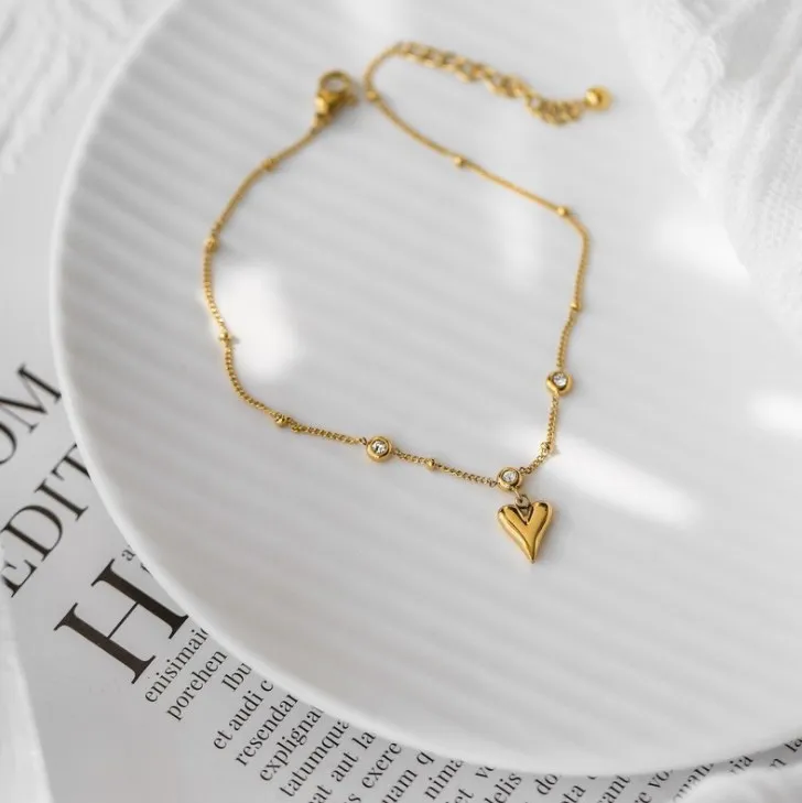 
2021 new popular titanium steel 18K gold love crystal color preservation gift classic anklet women 