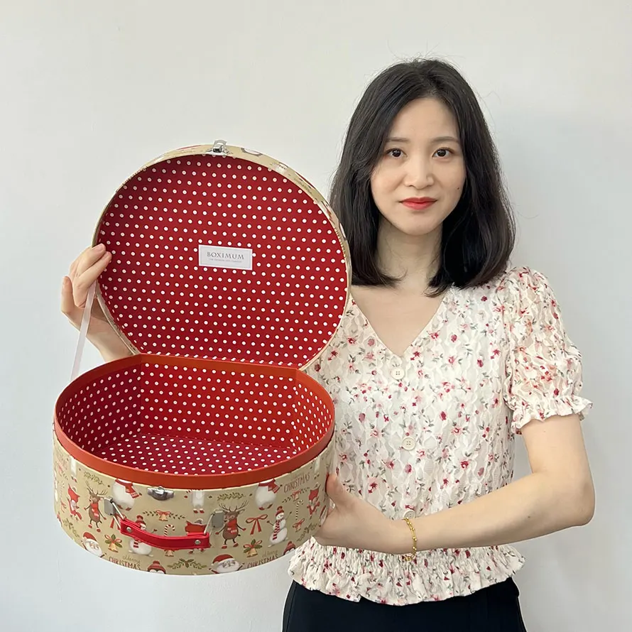 Creative Design Custom Size Rigid Paper Cardboard Baby Clothes Packaging Suitcase Handle Gift Box