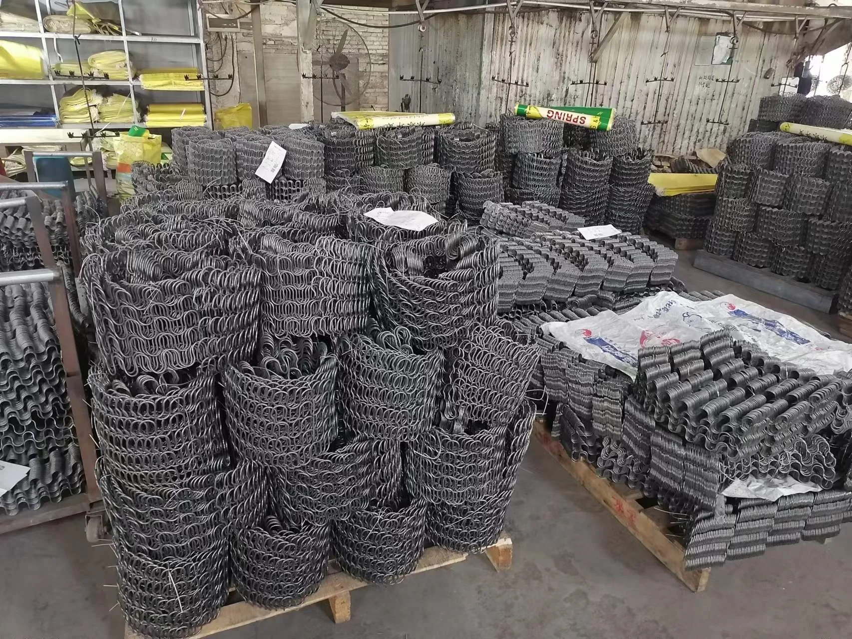 Best Selling Spring Steel Repair Sofa Zigzag Spring Custom Made Inner Sofa Spring