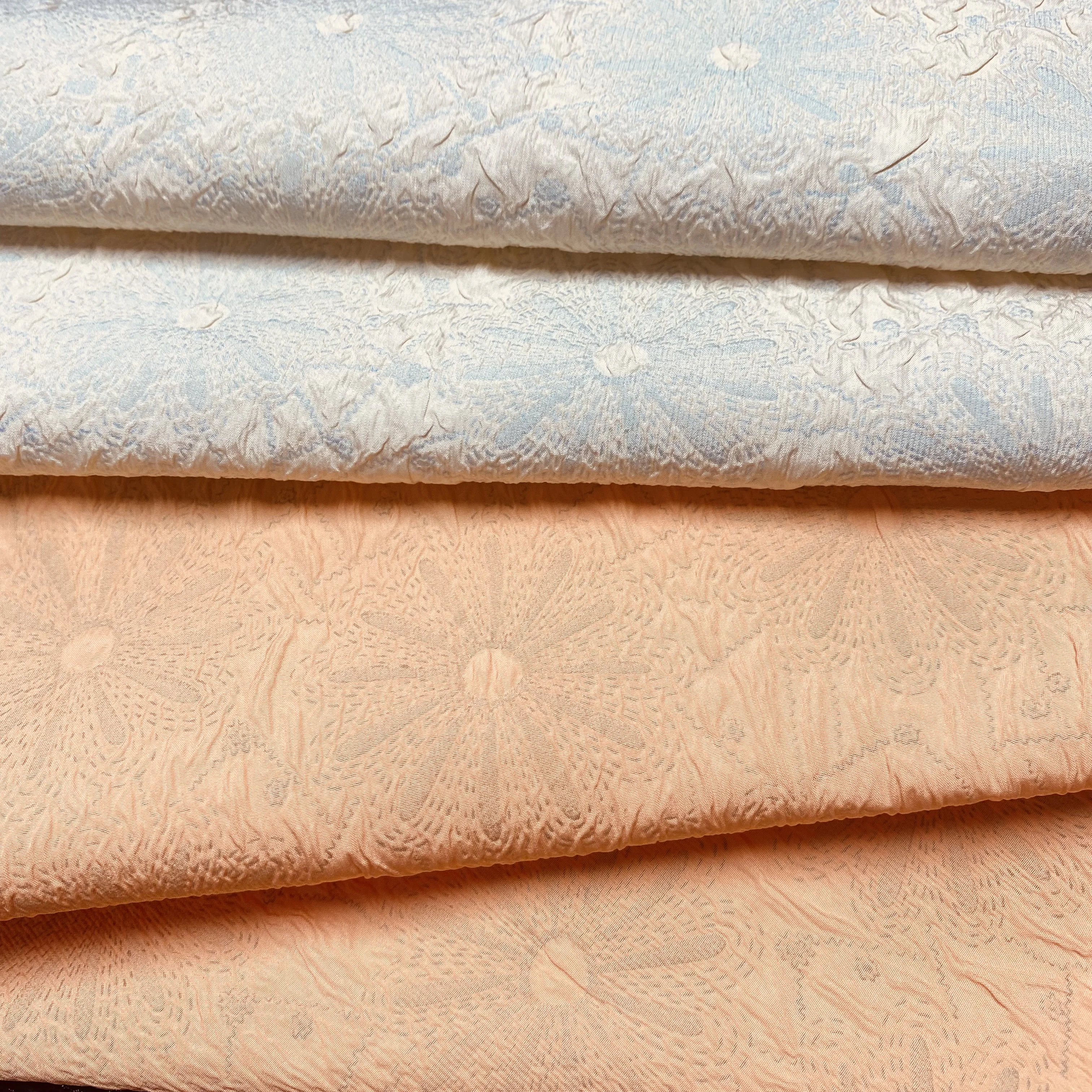 Exquisite Designer Daisy Pressed Flower 3D Crinkle PongeeFabric with fusible interlining for women dress skirt 100 polyester PES