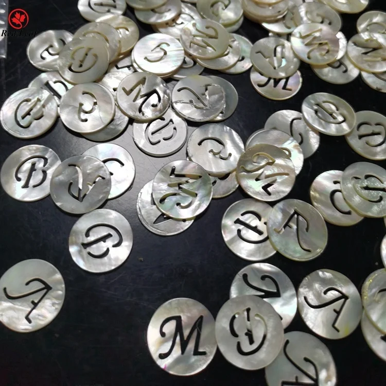 Redleaf Jewelry custom wholesale 26 English Letters Hollow Carved Natural White Mother Of Pearl Shell for Jewelry