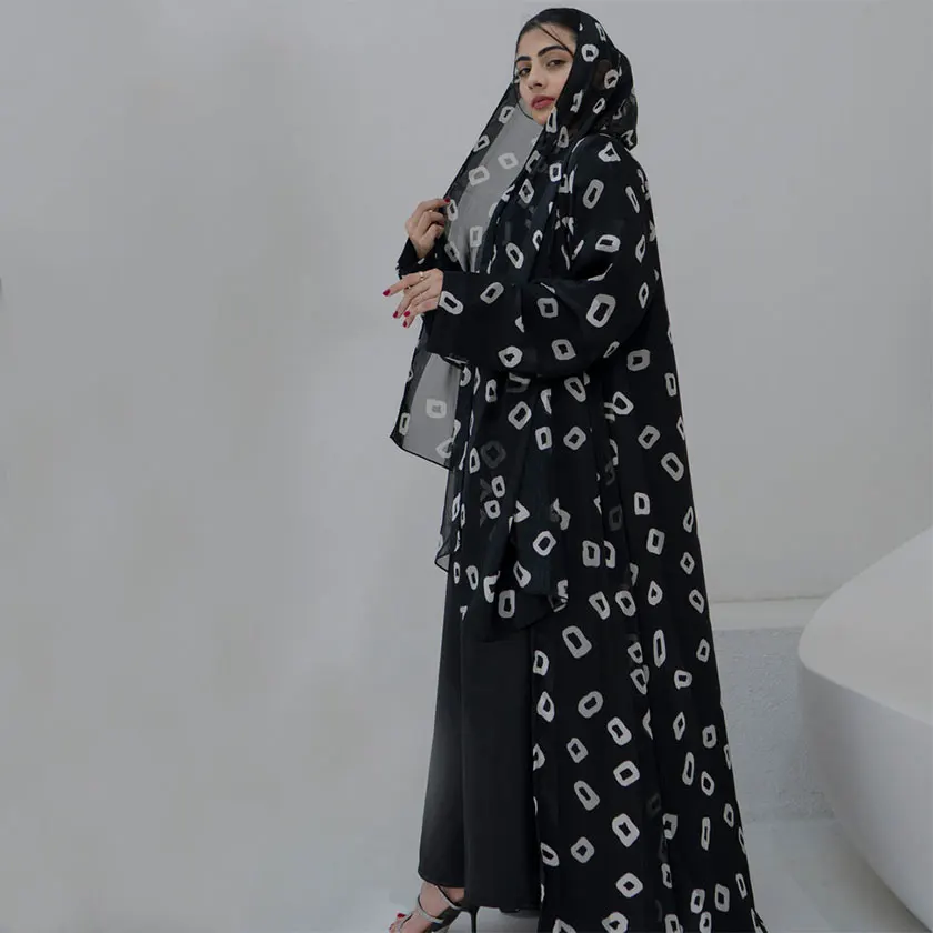 Luxury Women Abaya Islamic With Diamond line  Fashion Abaya Dubai Muslim Women Party Embellished Open Abayas