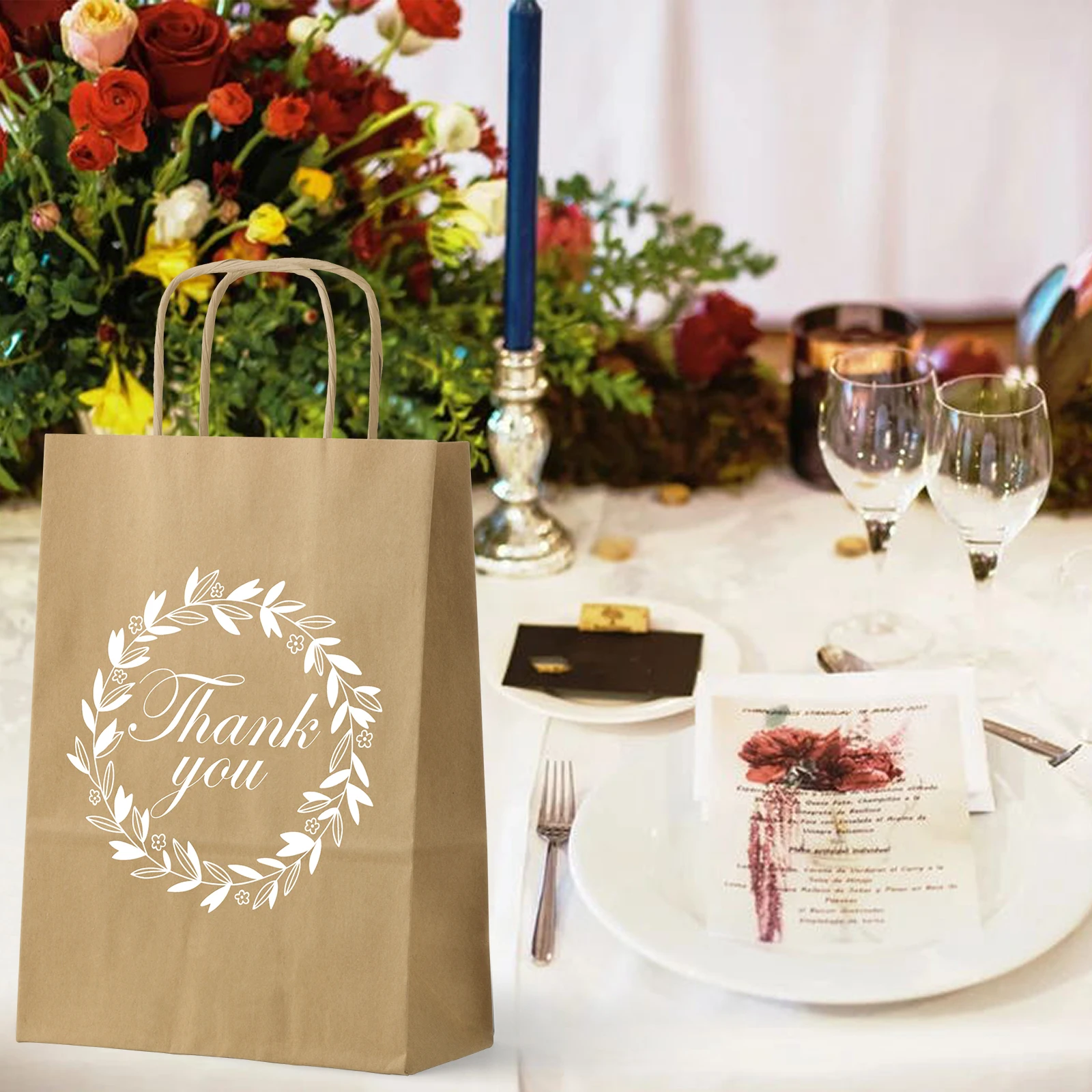 Factory Wholesale Customized Thank you Favor Bags Kraft Paper Gift Bags with Handle for Birthday Party Wedding