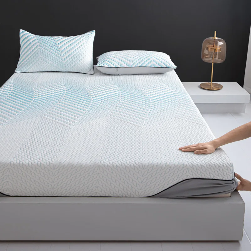 Luxury 180x200cm Cooling Mattress Cover Top- Substitute for Cooling Fitted Sheet, Soft and Silky Mattress protector all season