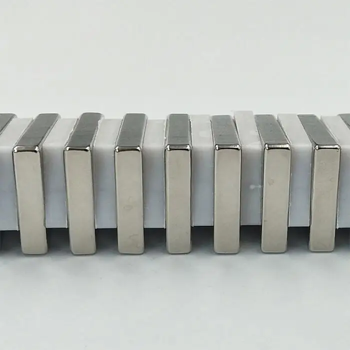 Высокоточный настраиваемый постоянный трапециевидный магнит в форме лестницы неодимовый
