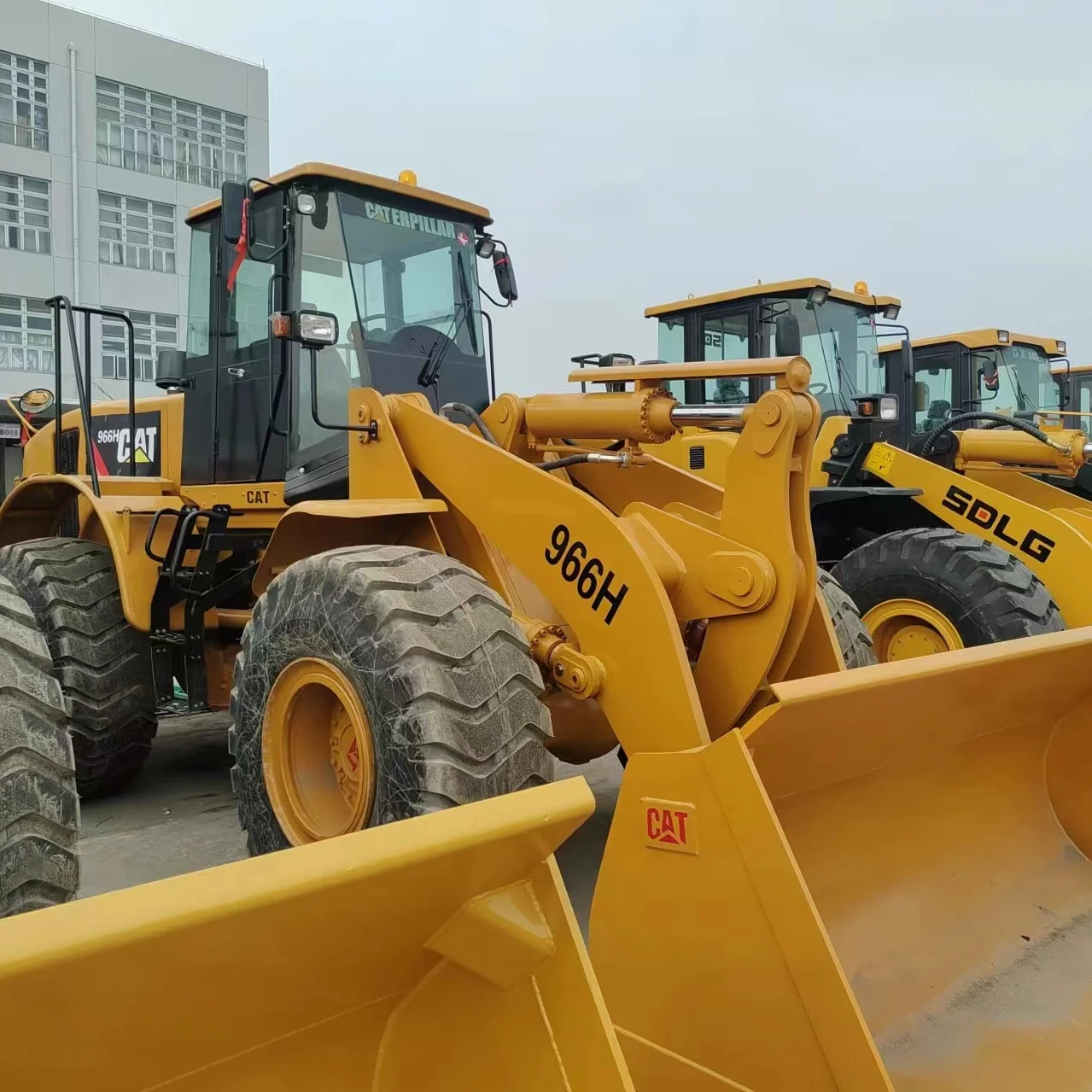 Рынок подержанных погрузчиков предложение гусеничный погрузчик CAT 936H 950H 980H 966H цена гусеничного погрузчика 23 тонны