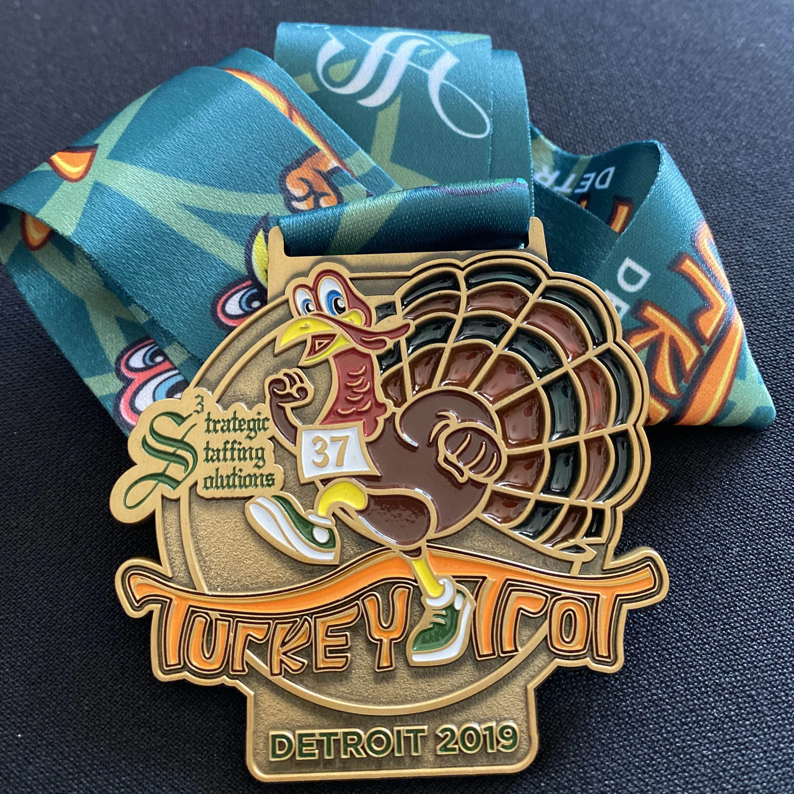 High Quality Colorful Enamel Effect Turkey Run Events Awards Medal Custom Medals Sports Medals